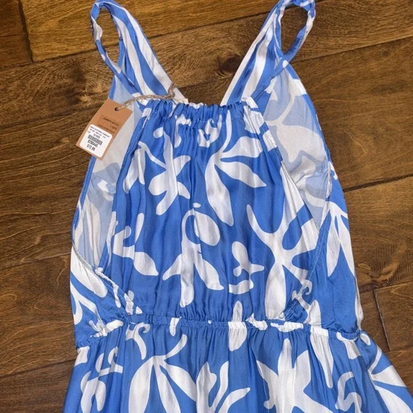 NWT Surf Gypsy Blue and White Floral Dress size large $73 - Picture 5 of 13